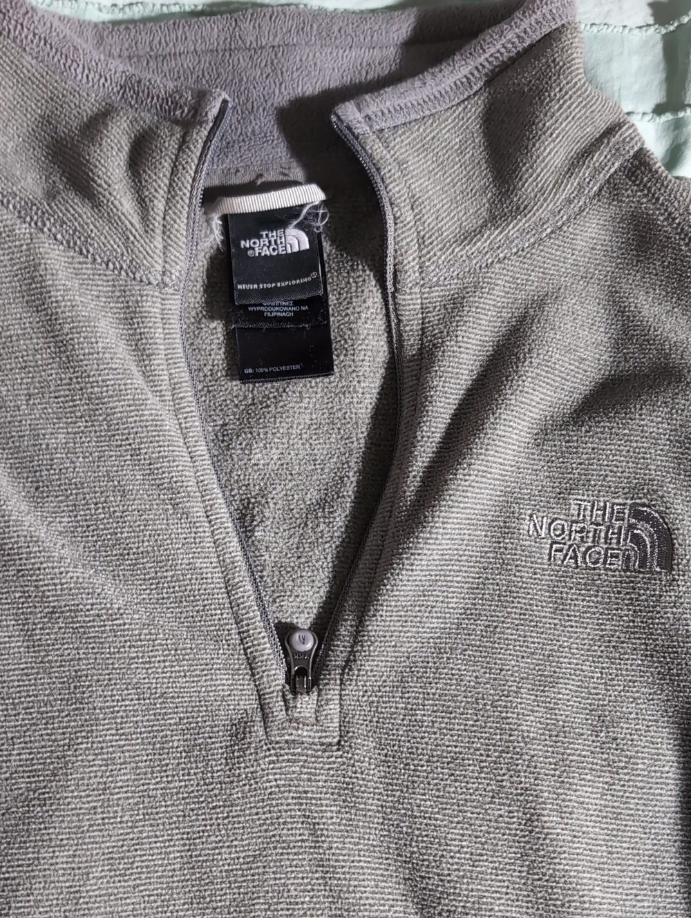 NWOT Size S The North Face 1/4 Zip Sweater - Picture 2 of 6